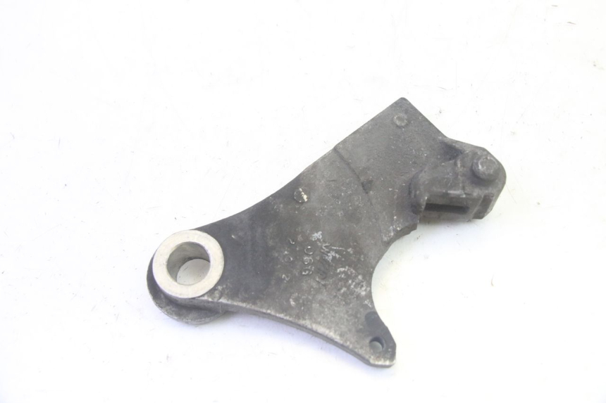 photo de SUPPORT ETRIER FREIN ARRIERE SUZUKI DL V STROM 1000 (2002 - 2007) - Autre angle de vue