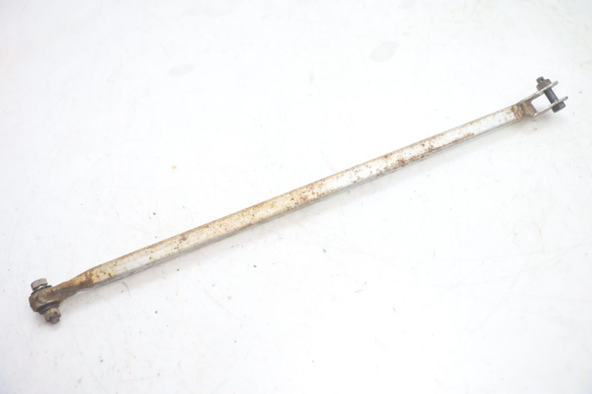photo de SUPPORT ETRIER FREIN ARRIERE SUZUKI DR S 600 (1985 - 1989) - Gros plan technique