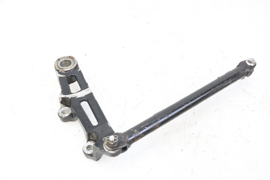 photo de SUPPORT ETRIER FREIN ARRIERE YAMAHA FJ 36Y 1100 (1984 - 1985) - Autre angle de vue