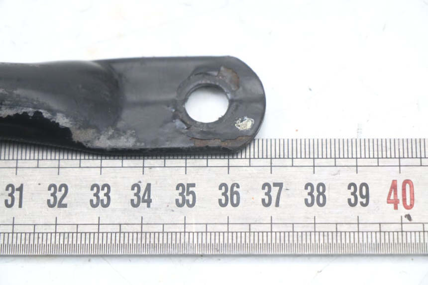 photo de SUPPORT ETRIER FREIN ARRIERE HYOSUNG GF 125 (2001 - 2005) - Autre angle de vue