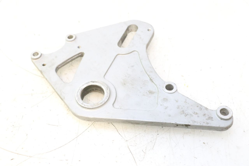 photo de SUPPORT ETRIER FREIN ARRIERE GILERA GP 800 (2007 - 2013) - Zoom état d’usage