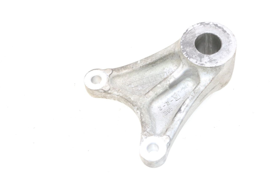 photo de SUPPORT ETRIER FREIN ARRIERE SUZUKI GSF N BANDIT 1200 (2001 - 2005) - Zoom état d’usage