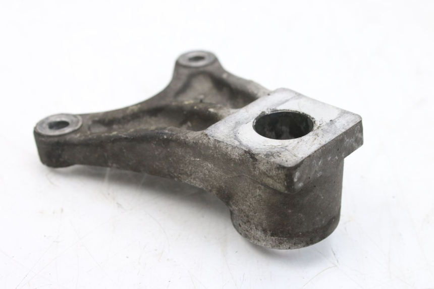 photo de SUPPORT ETRIER FREIN ARRIERE SUZUKI GSF S BANDIT 600 (2000 - 2004) - Détail de la pièce