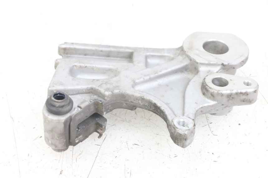 photo de SUPPORT ETRIER FREIN ARRIERE YAMAHA MT-07 MT07 ABS 700 (2014 - 2017) - Autre angle de vue
