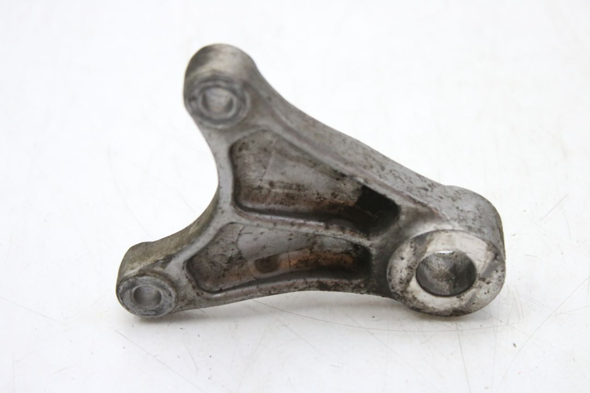 photo de SUPPORT ETRIER FREIN ARRIERE SUZUKI SV S 650 (1999 - 2002) - Détail de la pièce