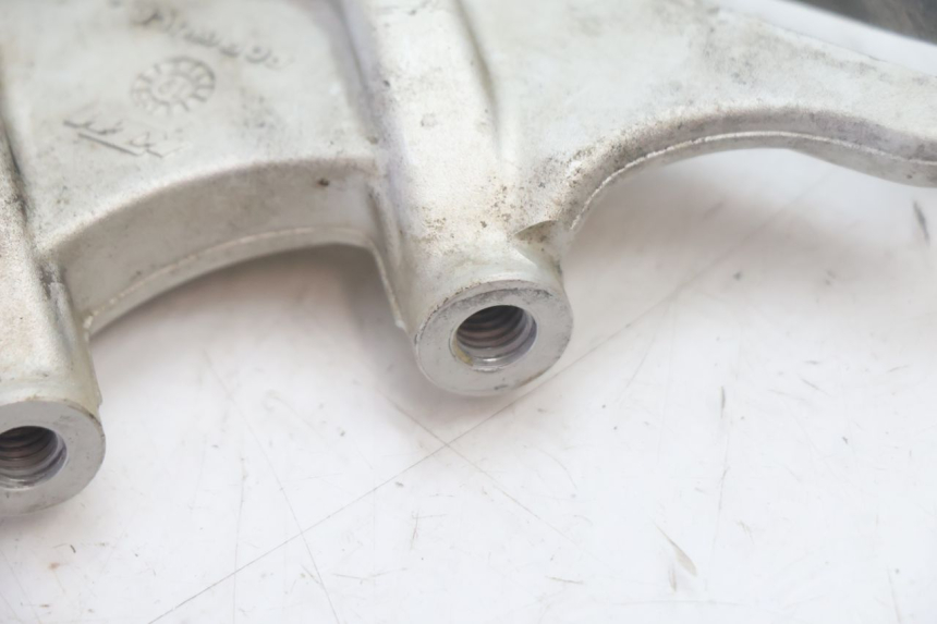 photo de SUPPORT ETRIER FREIN ARRIERE KTM SX 85 (2018 - 2024) - Points de fixation