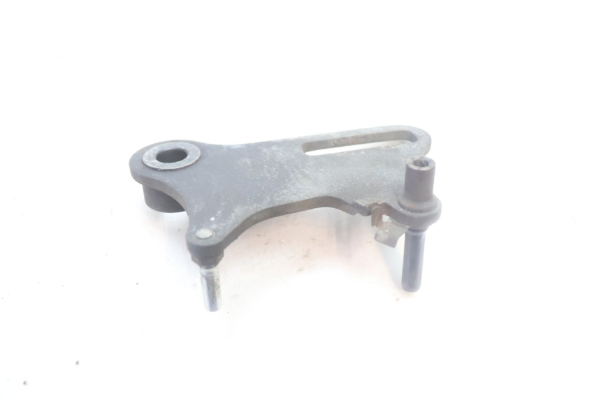 photo de SUPPORT ETRIER FREIN ARRIERE HONDA XLV VARADERO 125 (2007 - 2012) - Autre angle de vue