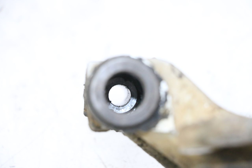 photo de SUPPORT ETRIER FREIN ARRIERE YAMAHA YFM GRIZZLY 550 (2008 - 2015) - Photo complémentaire