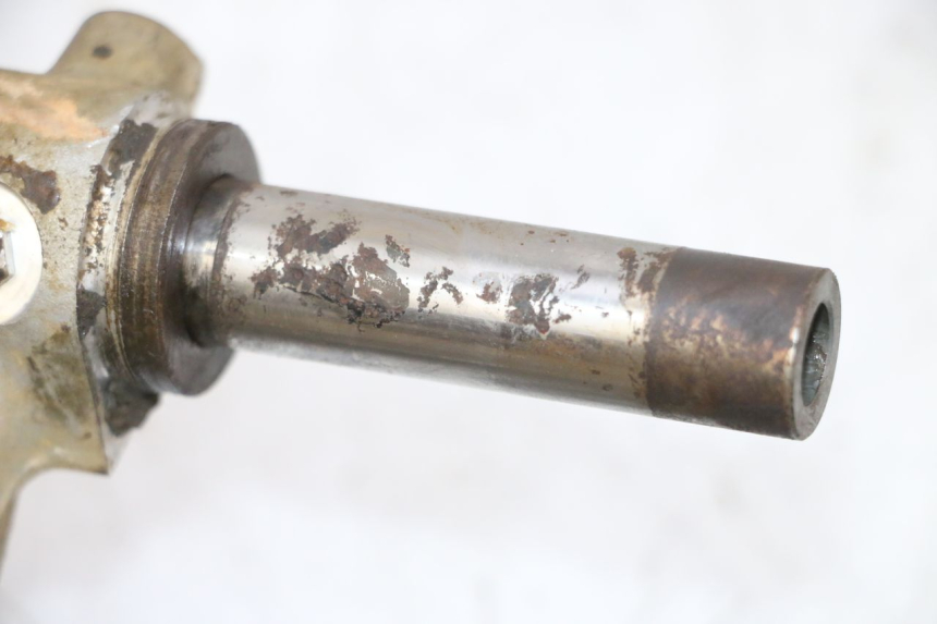 photo de SUPPORT ETRIER FREIN ARRIERE YAMAHA YFM GRIZZLY 550 (2008 - 2015) - Vue principale