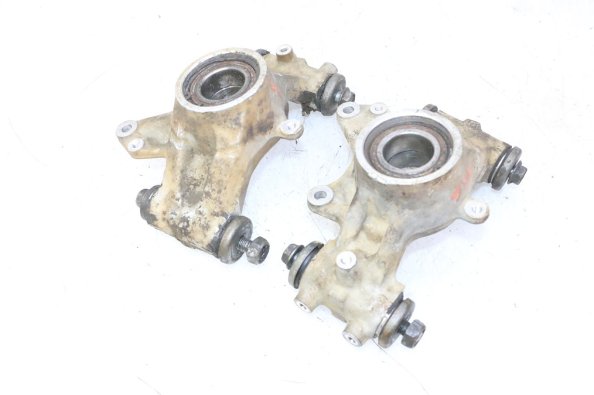 photo de SUPPORT ETRIER FREIN ARRIERE YAMAHA YFM GRIZZLY 550 (2008 - 2015) - Points de fixation