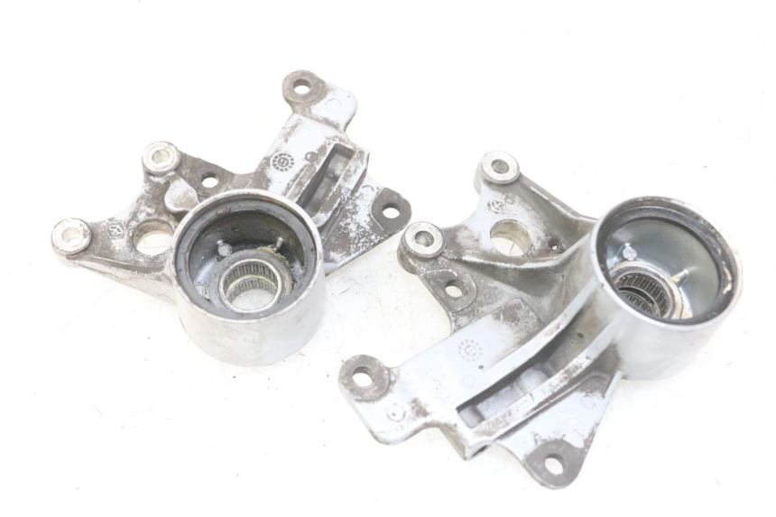 photo de SUPPORT ETRIER FREIN AVANT PIAGGIO MP3 LT 300 (2010 - 2016) - Vue principale