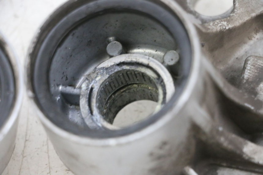 photo de SUPPORT ETRIER FREIN AVANT PIAGGIO MP3 125 (2006 - 2014) - État de surface