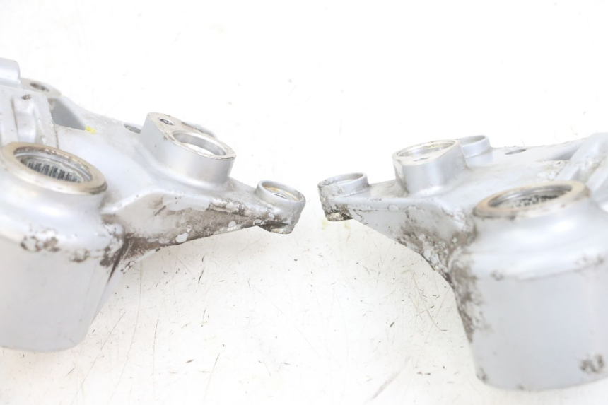 photo de SUPPORT ETRIER FREIN AVANT PIAGGIO MP3 RL 250 (2006 - 2010) - Zoom état d’usage