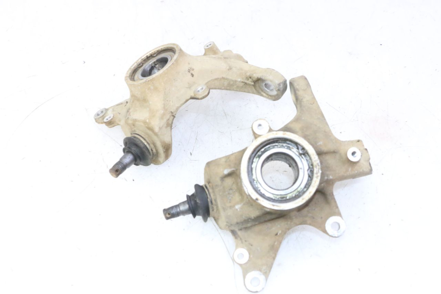 photo de SUPPORT ETRIER FREIN AVANT YAMAHA YFM GRIZZLY 550 (2008 - 2015) - Détail de la pièce