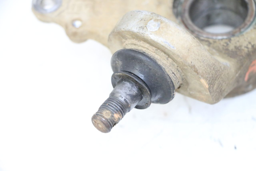 photo de SUPPORT ETRIER FREIN AVANT YAMAHA YFM GRIZZLY 550 (2008 - 2015) - Gros plan technique