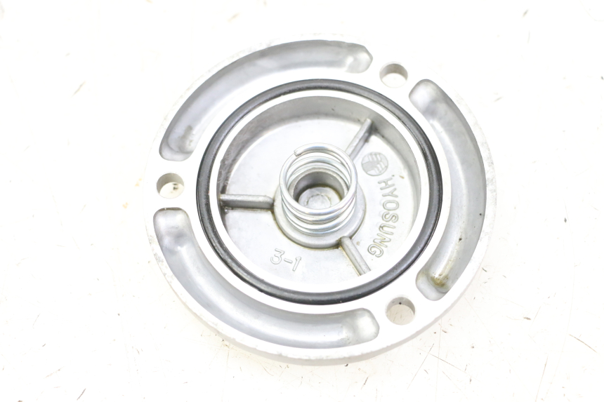 photo de SUPPORT FILTRE HUILE HYOSUNG GTR 125 (2006 - 2008) - Détail de la pièce