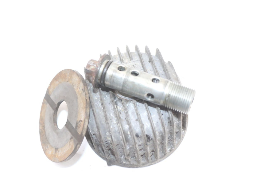 photo de SUPPORT FILTRE HUILE YAMAHA XJ F 900 (1983 - 1994) - Zoom état d’usage