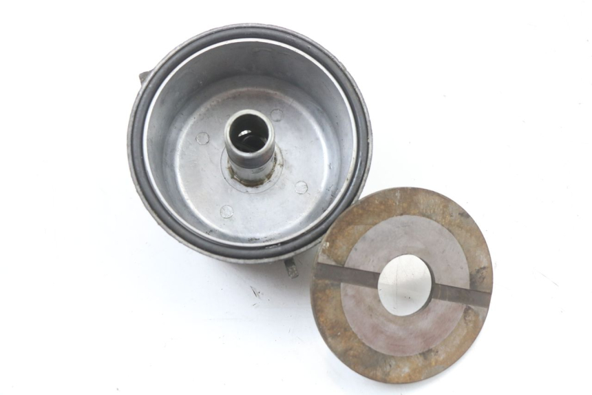 photo de SUPPORT FILTRE HUILE YAMAHA XJ F 900 (1983 - 1994) - Vue d’ensemble