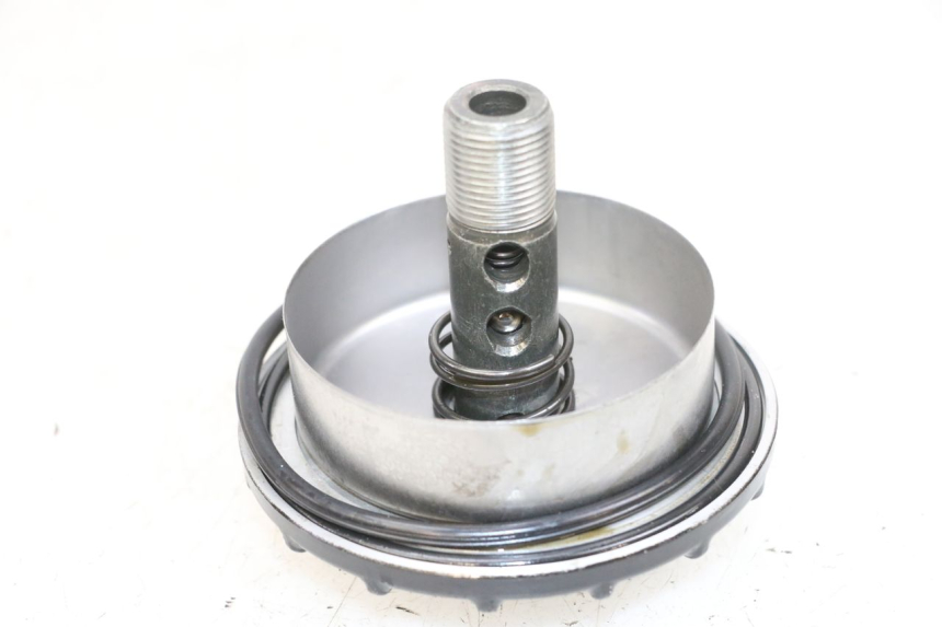 photo de SUPPORT FILTRE HUILE KAWASAKI ZR 7 750 (1999 - 2004) - Zoom état d’usage