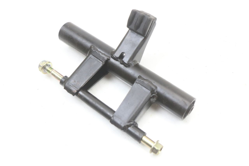 photo de SUPPORT MOTEUR DAELIM A-FOUR 2T 50 (2005 - 2012) - Détail de la pièce