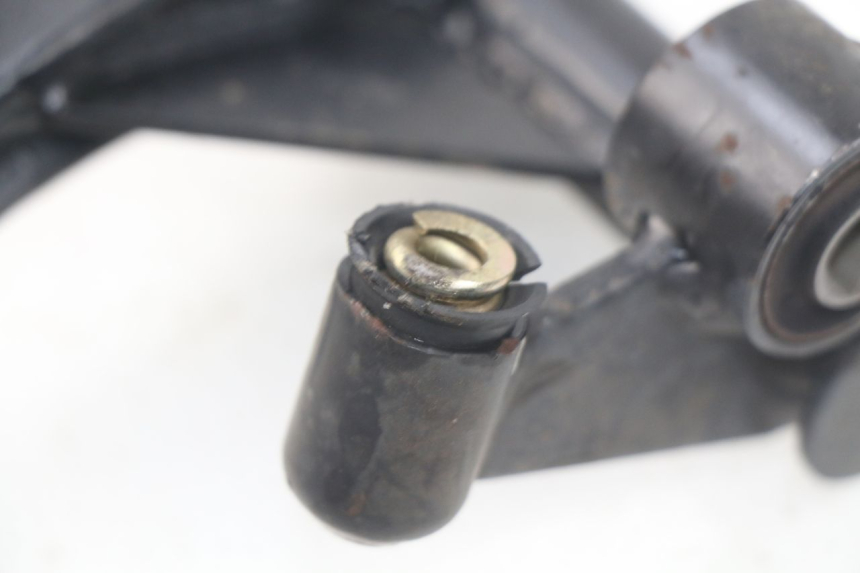 photo de SUPPORT MOTEUR KYMCO AGILITY 4T 50 (2018 - 2022) - Vue d’ensemble