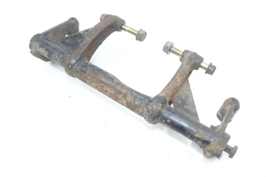 photo de SUPPORT MOTEUR KYMCO AGILITY 4T 50 (2005 - 2018) - Autre angle de vue