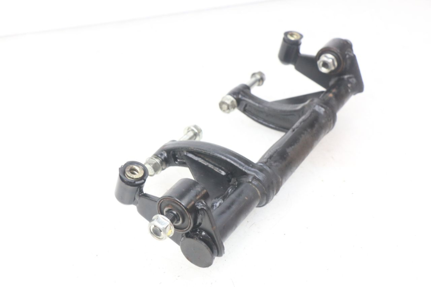 photo de SUPPORT MOTEUR KYMCO AGILITY DELIVERY 4T 50 (2018 - 2023) - Détail de la pièce