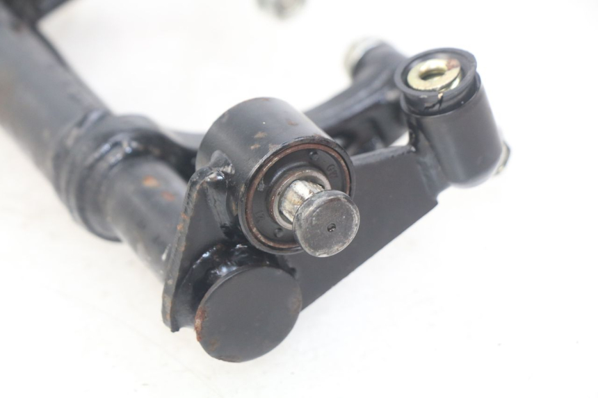 photo de SUPPORT MOTEUR KYMCO AGILITY DELIVERY 4T 50 (2018 - 2023) - Autre angle de vue