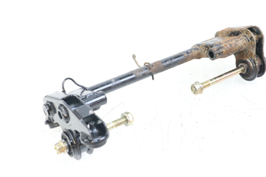 photo de SUPPORT MOTEUR KYMCO AGILITY FR 2T 50 (2012 - 2017) - Autre angle de vue