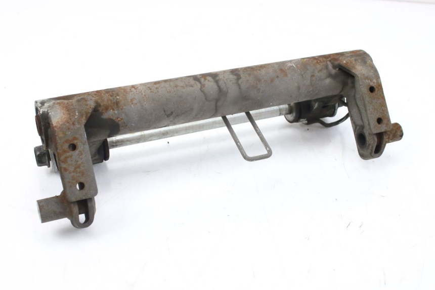 photo de SUPPORT MOTEUR SUZUKI AN BURGMAN 400 (2006 - 2010) - Autre angle de vue