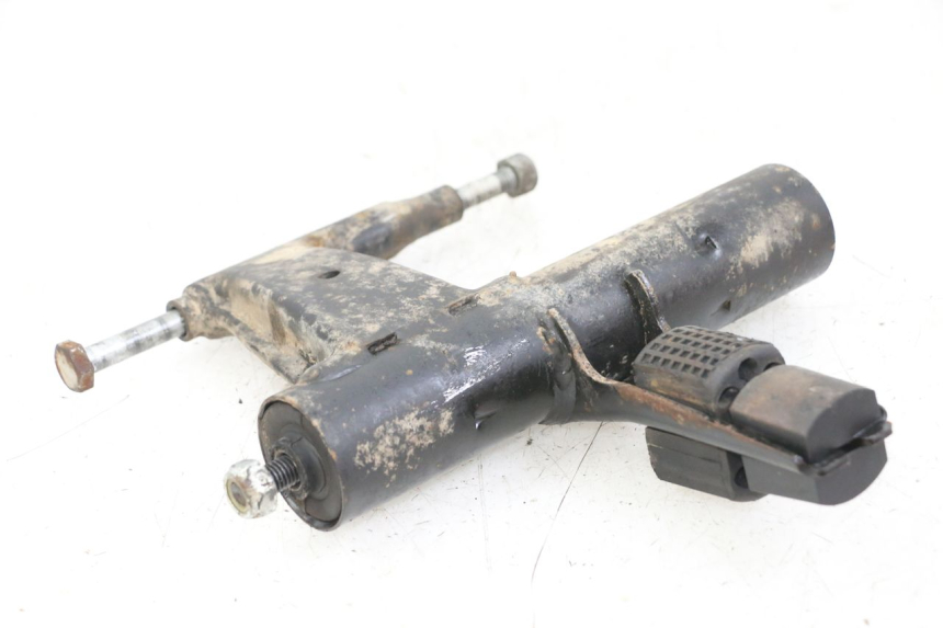 photo de SUPPORT MOTEUR APRILIA SR MOTARD 50 (2012 - 2018) - Autre angle de vue