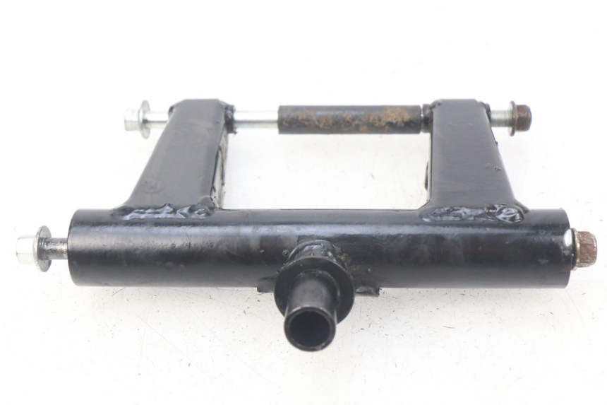 photo de SUPPORT MOTEUR TNT MOTOR BOSTON 4T 50 (2018 - 2025) - Gros plan technique