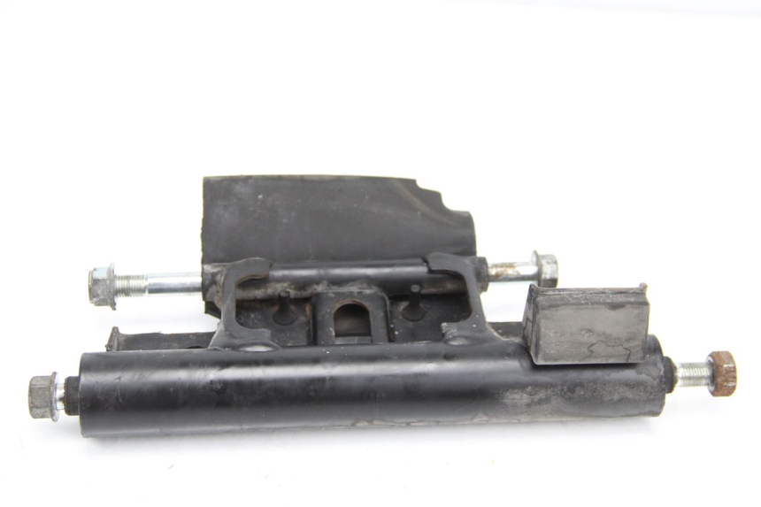 photo de SUPPORT MOTEUR SUZUKI BURGMAN 125 (2007 - 2014) - Détail de la pièce