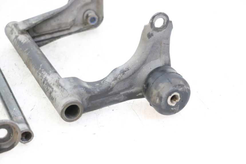 photo de SUPPORT MOTEUR BMW C1 125 (2000 - 2003) - Points de fixation
