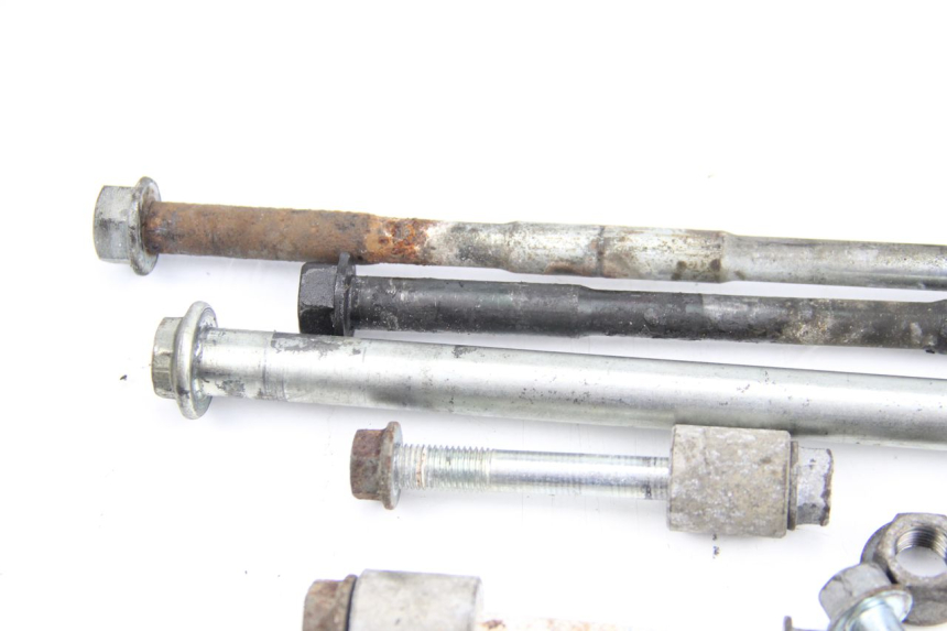 photo de SUPPORT MOTEUR HONDA CBR F SC21 1000 (1986 - 1992) - État de surface