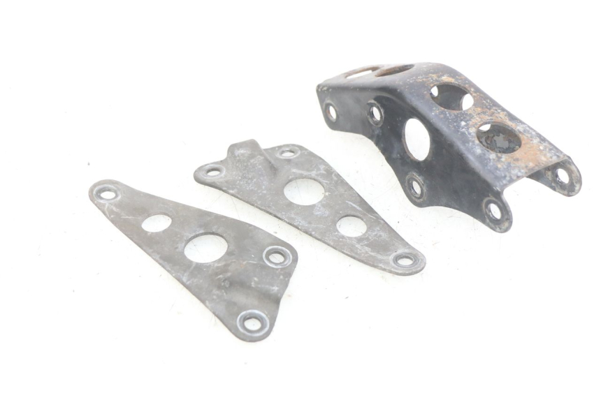 photo de SUPPORT MOTEUR HONDA CM 125 (1983 - 2003) - Zoom état d’usage