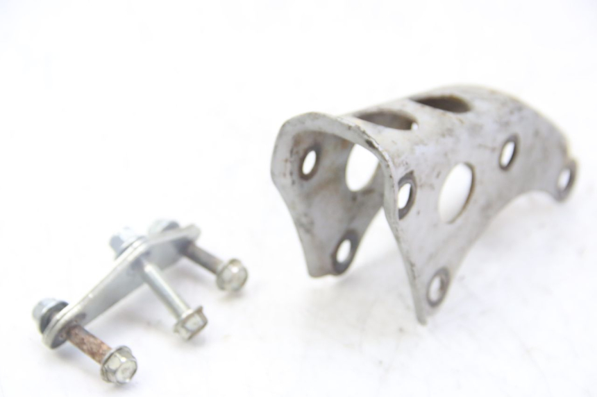 photo de SUPPORT MOTEUR HONDA CRF CR-F 100 (2004 - 2013) - Zoom état d’usage