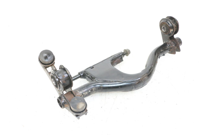 photo de SUPPORT MOTEUR DAELIM BESBI 125 (2007 - 2008) - Gros plan technique