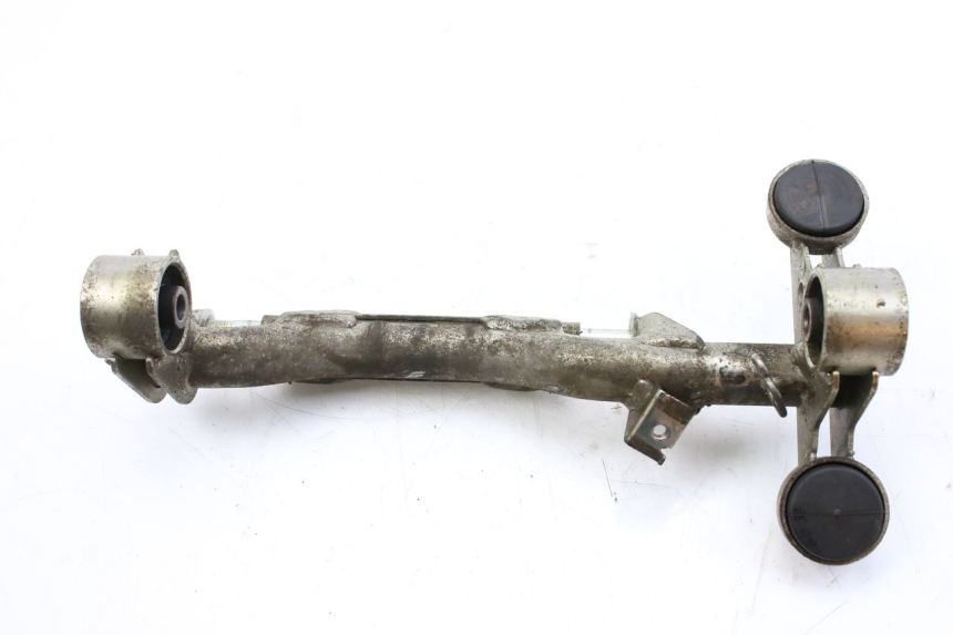 photo de SUPPORT MOTEUR HONDA FES S-WING SWING ABS 125 (2007 - 2015) - Vue d’ensemble