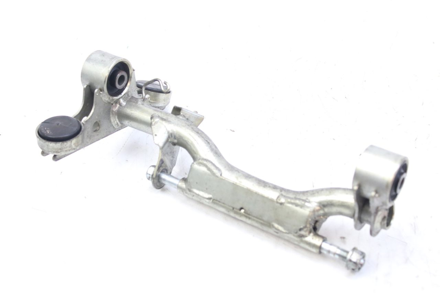 photo de SUPPORT MOTEUR HONDA FES S-WING SWING ABS 125 (2007 - 2015) - Vue d’ensemble