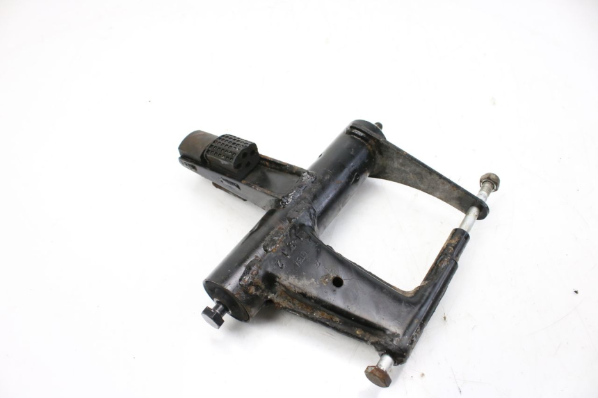 photo de SUPPORT MOTEUR PIAGGIO FLY 2T 50 (2004 - 2017) - Détail de la pièce