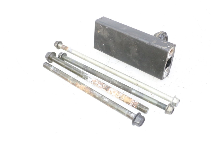 photo de SUPPORT MOTEUR YAMAHA FZ6 FAZER S2 600 (2007 - 2011) - Autre angle de vue