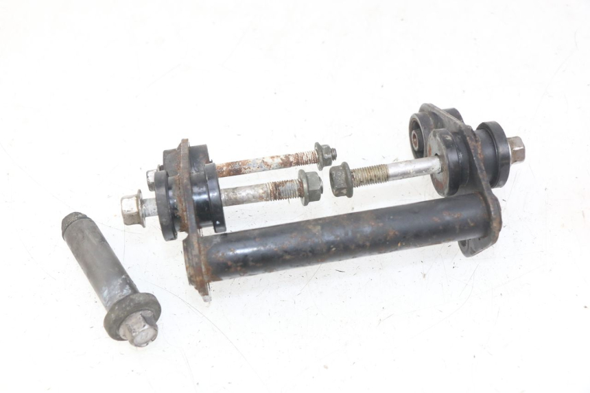 photo de SUPPORT MOTEUR YAMAHA FZS FAZER 600 (1998 - 2001) - Zoom état d’usage