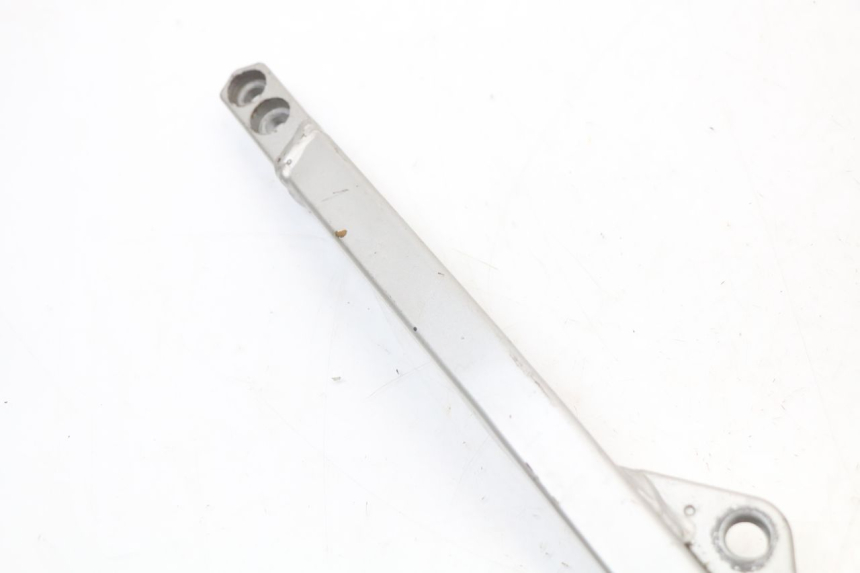 photo de SUPPORT MOTEUR HYOSUNG GF 125 (2001 - 2005) - Détail de la pièce