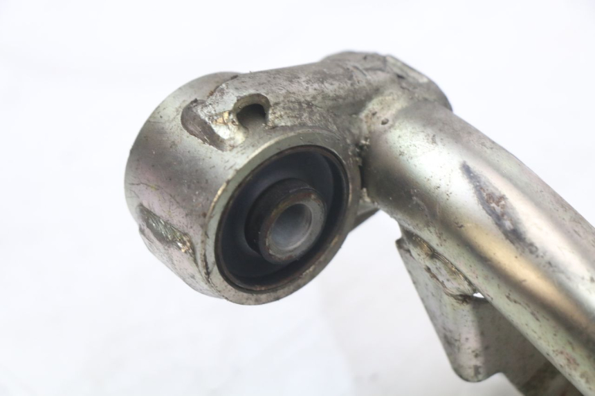 photo de SUPPORT MOTEUR HONDA PCX (JF28) 125 (2009 - 2011) - Gros plan technique