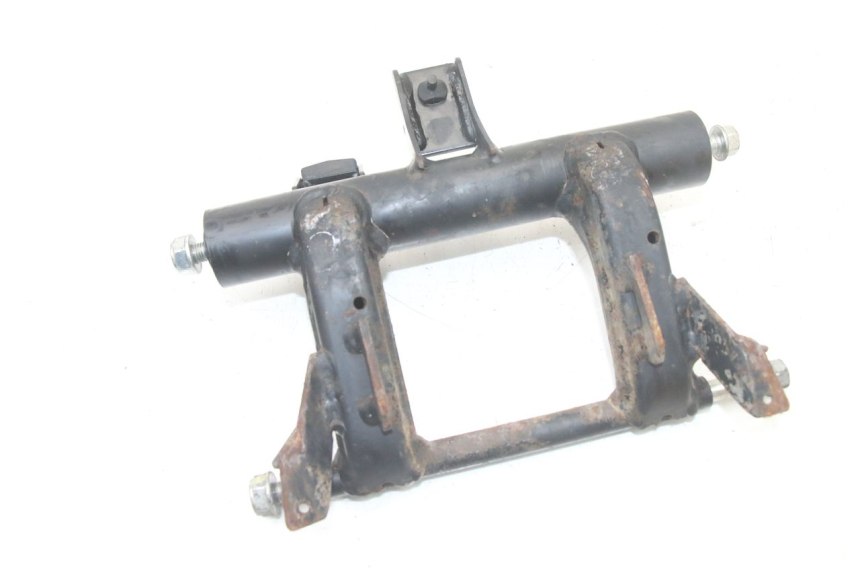 photo de SUPPORT MOTEUR HONDA PCX (JF57/JF64) 125 (2014 - 2018) - Autre angle de vue