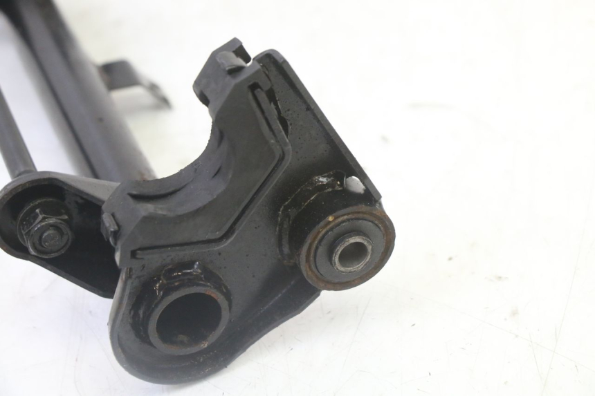 photo de SUPPORT MOTEUR PEUGEOT KISBEE 2T 50 (2010 - 2017) - Gros plan technique