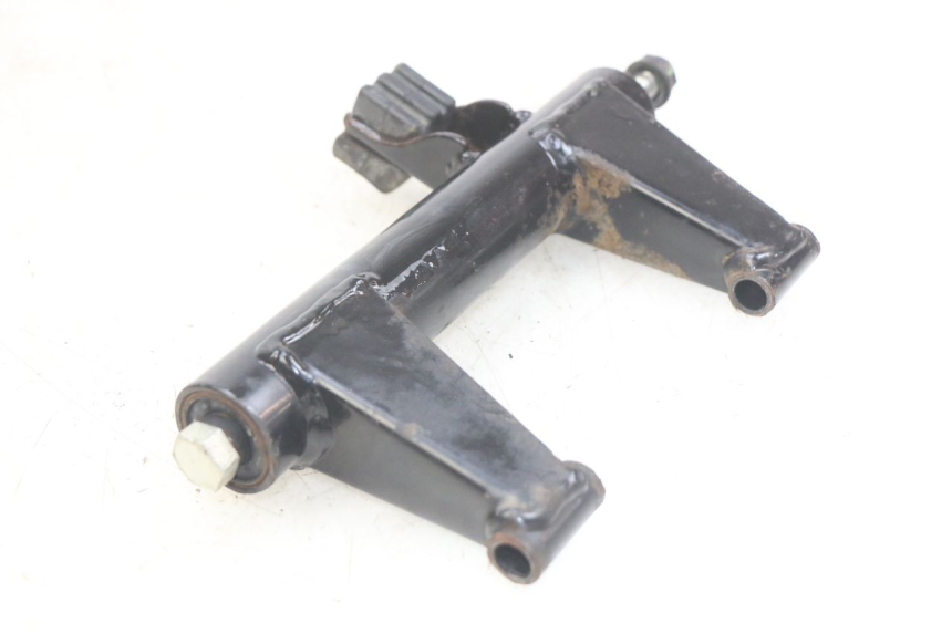 photo de SUPPORT MOTEUR PEUGEOT KISBEE 4T 50 (2018 - 2022) - Détail de la pièce