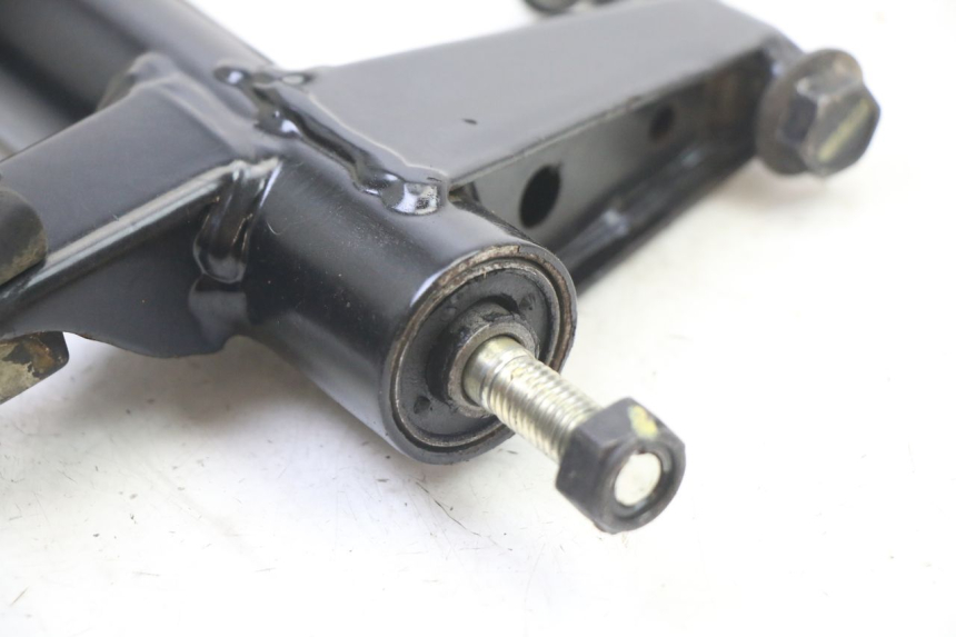 photo de SUPPORT MOTEUR PEUGEOT KISBEE 4T 50 (2018 - 2022) - Vue d’ensemble