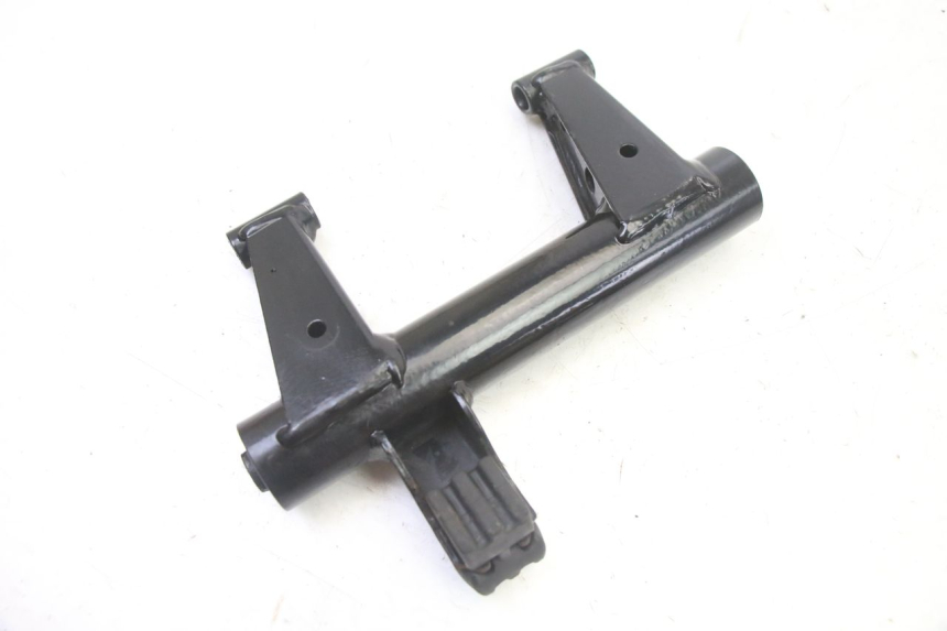 photo de SUPPORT MOTEUR PEUGEOT KISBEE 4T 50 (2018 - 2022) - Zoom état d’usage